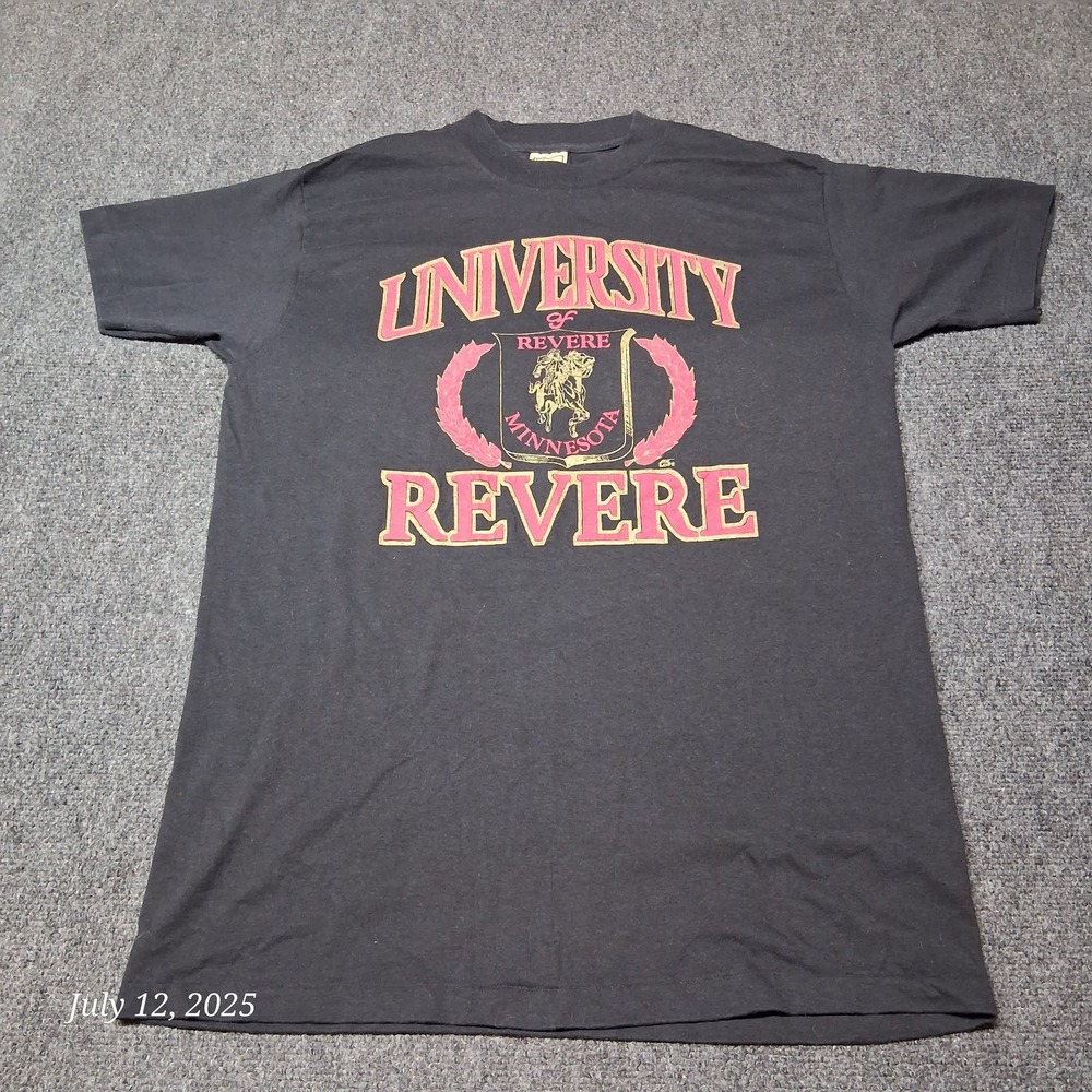 Vintage University of Revere Minnesota T Shirt Single Stich Size Large‎ Black